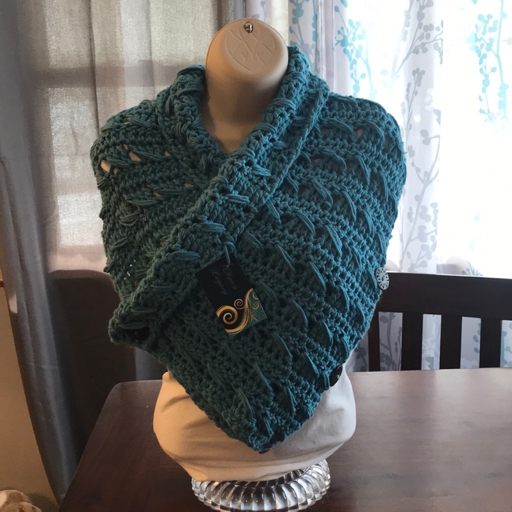 Cowl